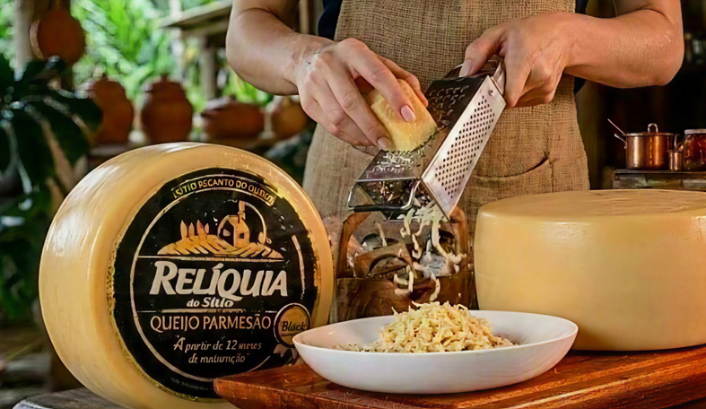 Queijo Parmesão Relíquia ralado na hora Queijo Parmesão Relíquia ralado na hora